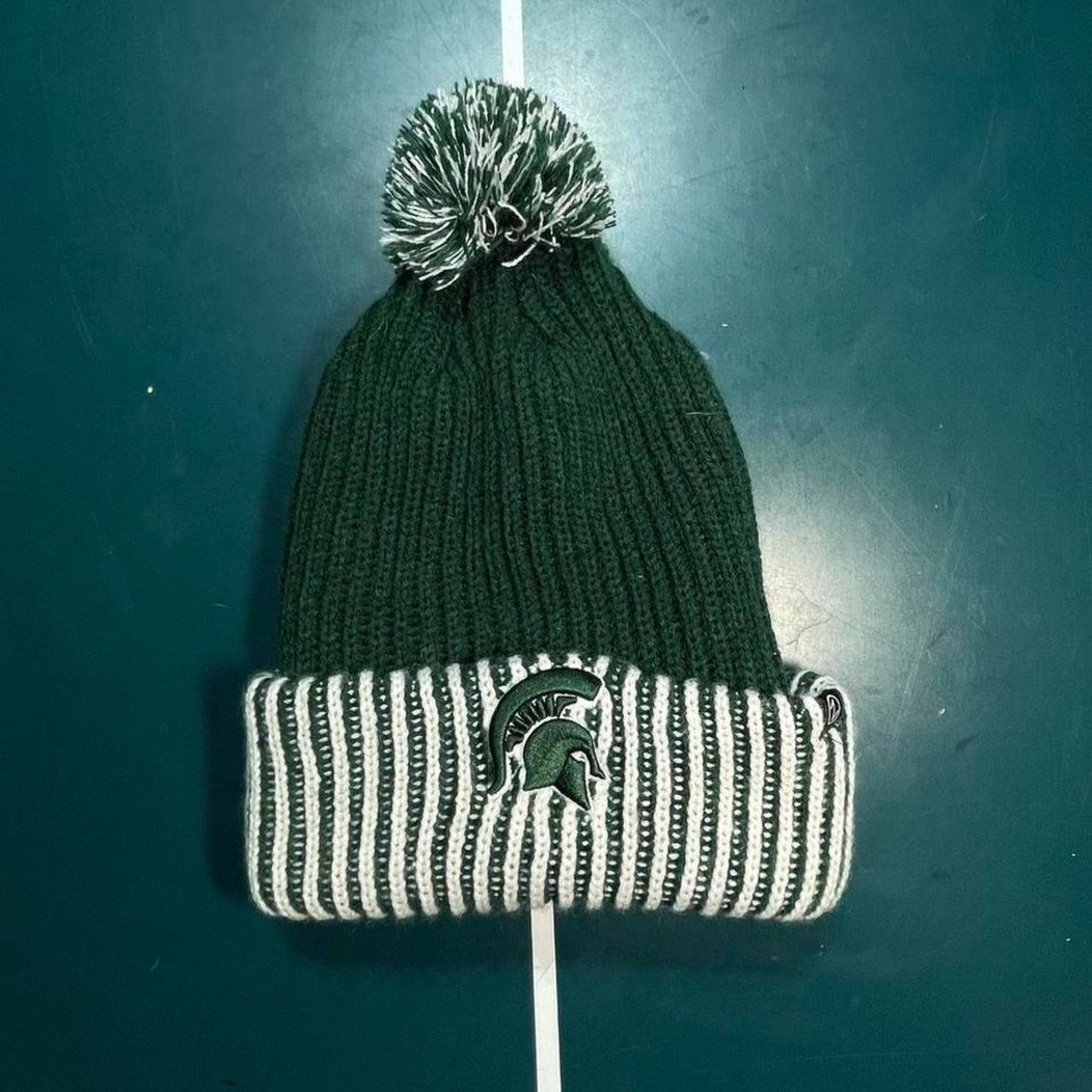 Michigan State Spartans striped green and white beanie hat winter‎